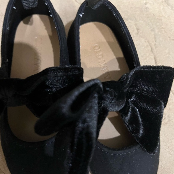 Toddler girl black ballet flats size 5 - Picture 2 of 4